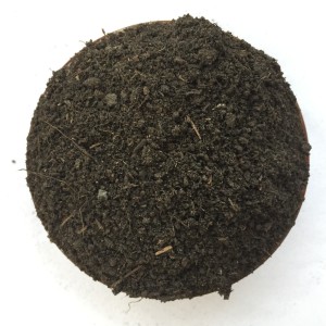 发酵有机牛粪肥 营养全面 富含有机质 肥效足用于各种农作物肥料